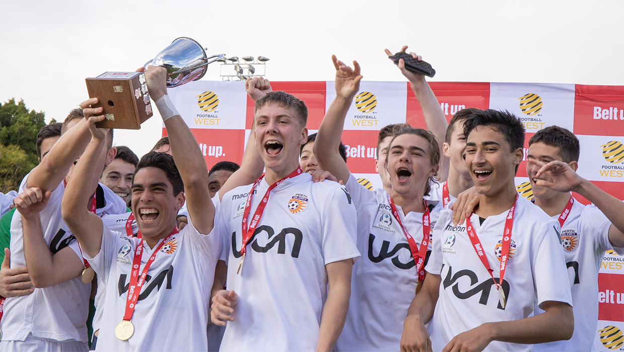 U-20s Cup Final - players with trophy